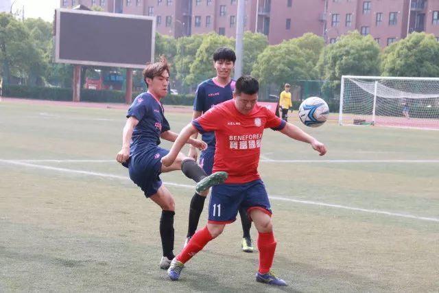 贝尔纳代斯基：我们需为特德斯科的离任负责